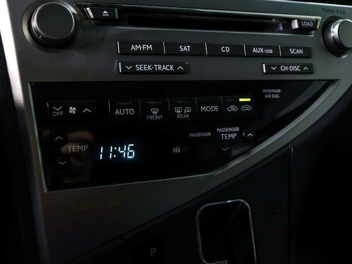 Lexus RX 350, 2010 Фото №17