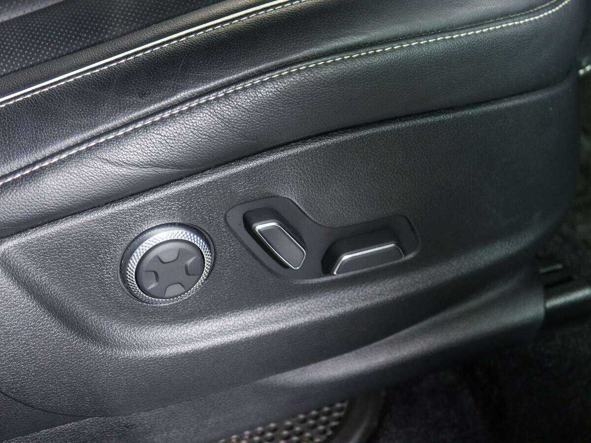 Genesis GV80, 2021 Фото №16