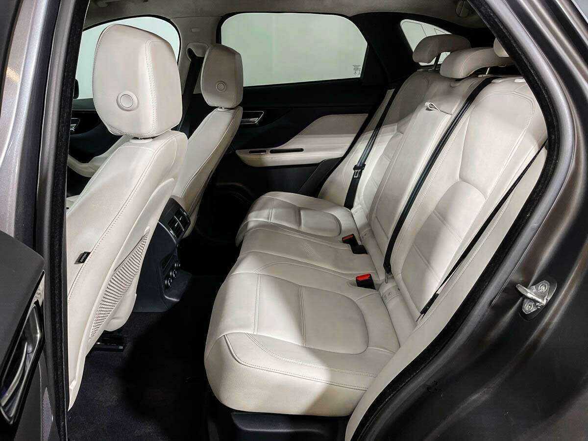 Jaguar F-Pace, 2019 Фото №7