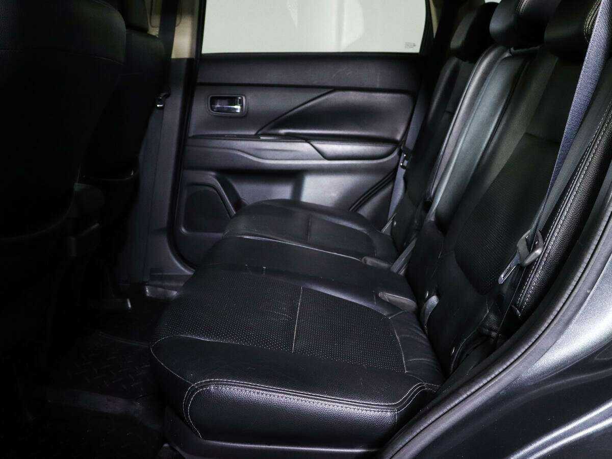 Mitsubishi Outlander, 2013 - 143 000 км. | Фото №7