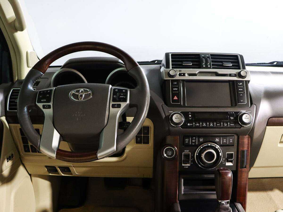 Toyota Land Cruiser Prado, 2015 Фото №10