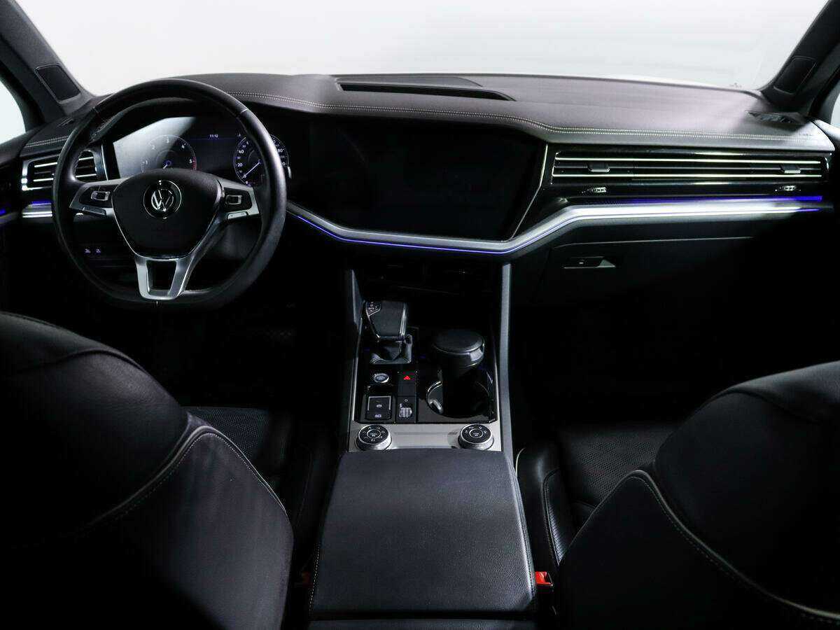 Volkswagen Touareg, 2020 Фото №9