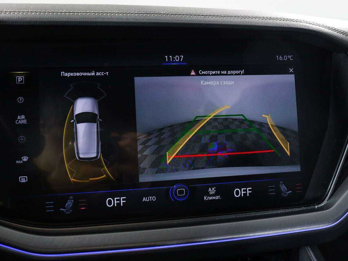 Volkswagen Touareg, 2020 Фото №12