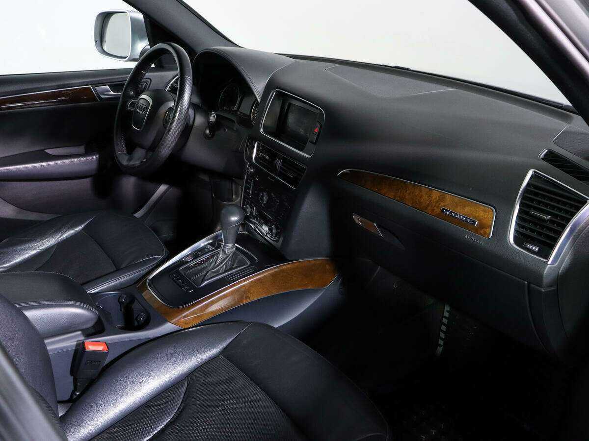 Audi Q5, 2010 Фото №7