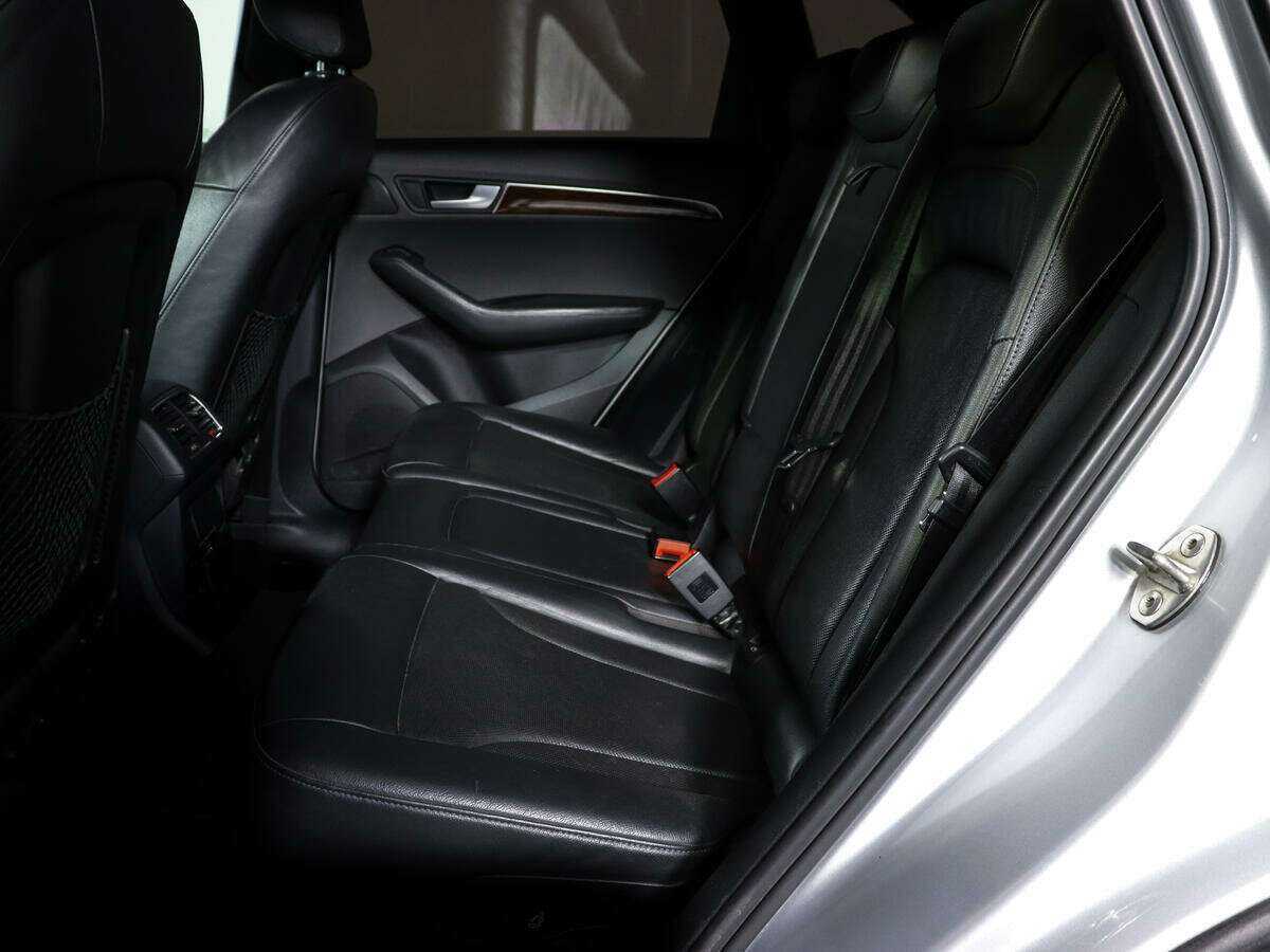 Audi Q5, 2010 Фото №8