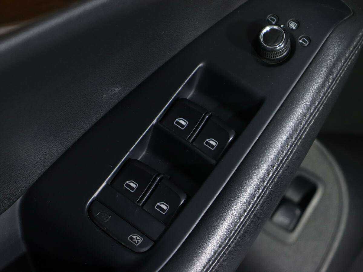 Audi Q5, 2010 Фото №13