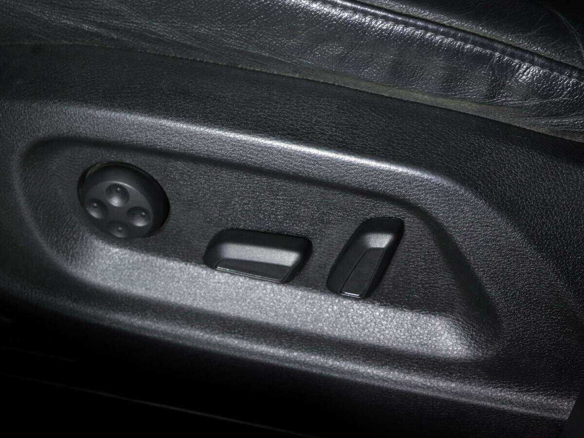 Audi Q5, 2010 Фото №14