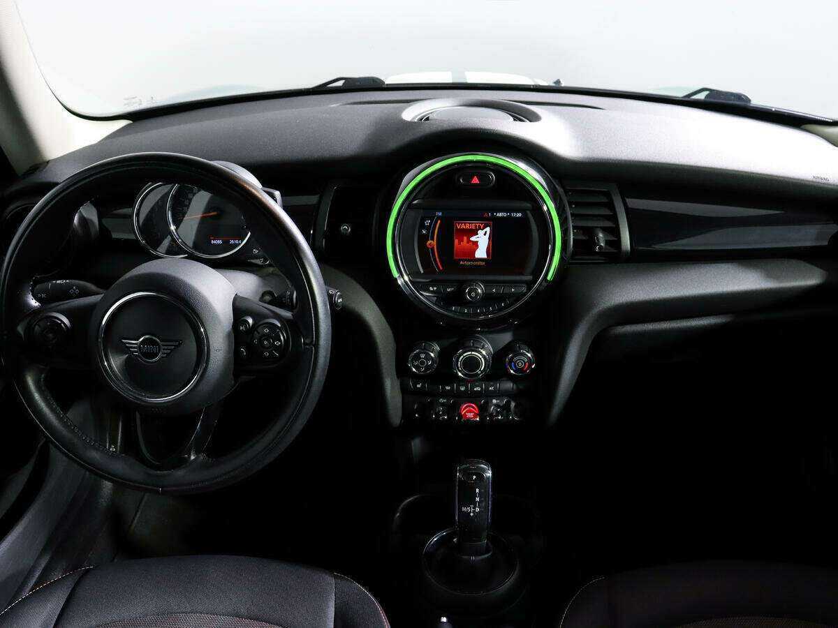 Mini Hatch Cooper, 2021 Фото №11