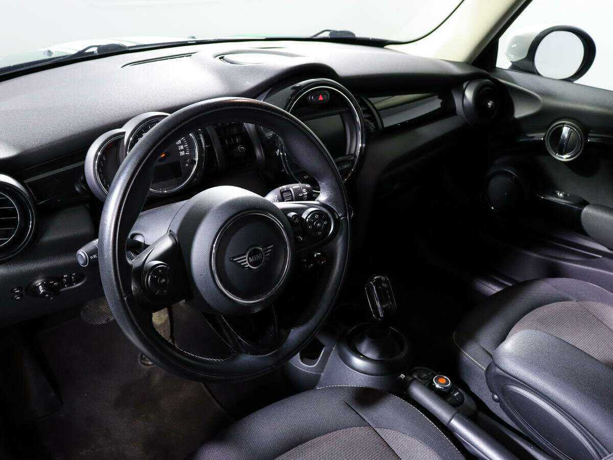Mini Hatch Cooper, 2021 Фото №13
