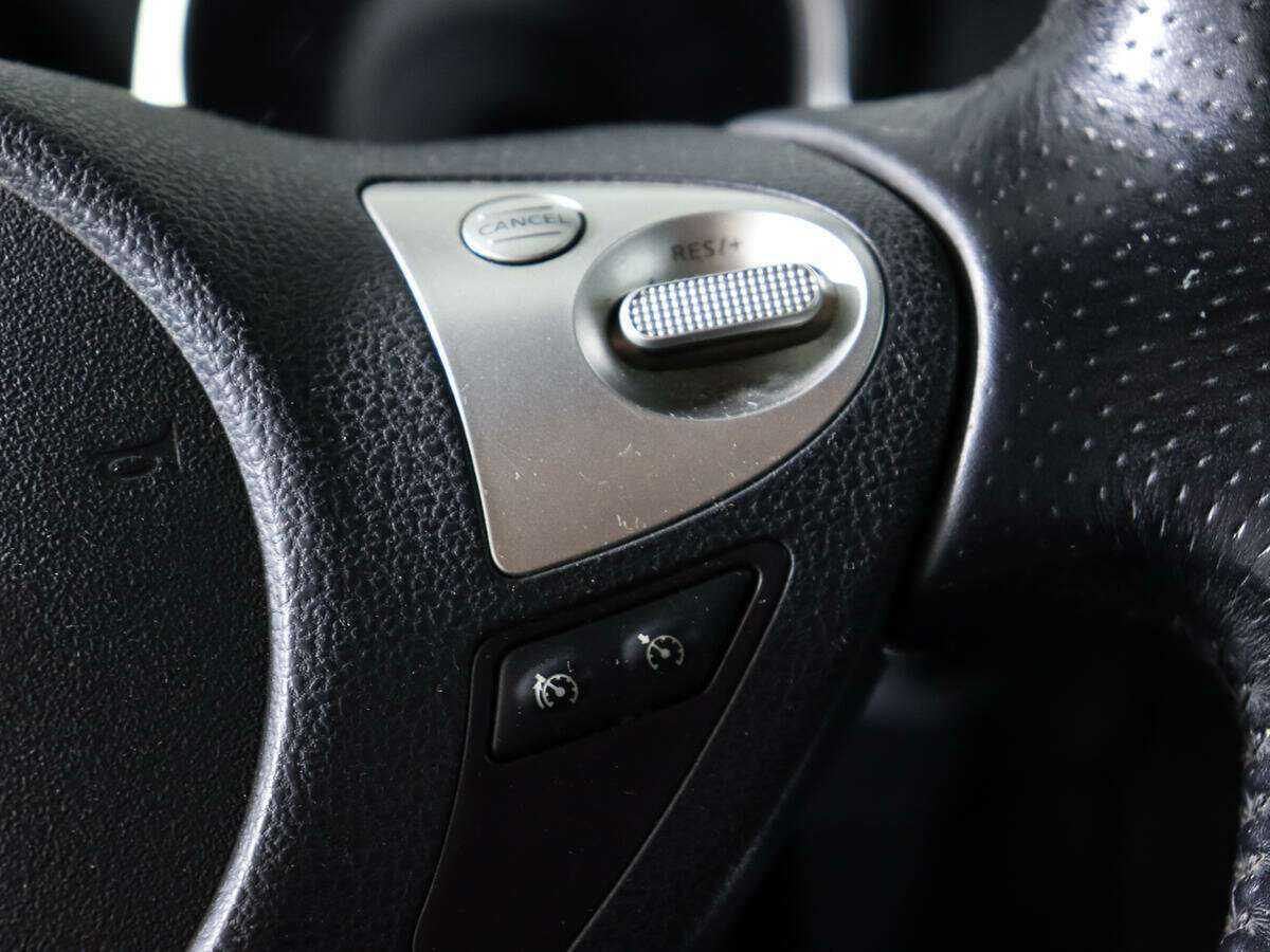 Nissan Juke, 2011 Фото №18
