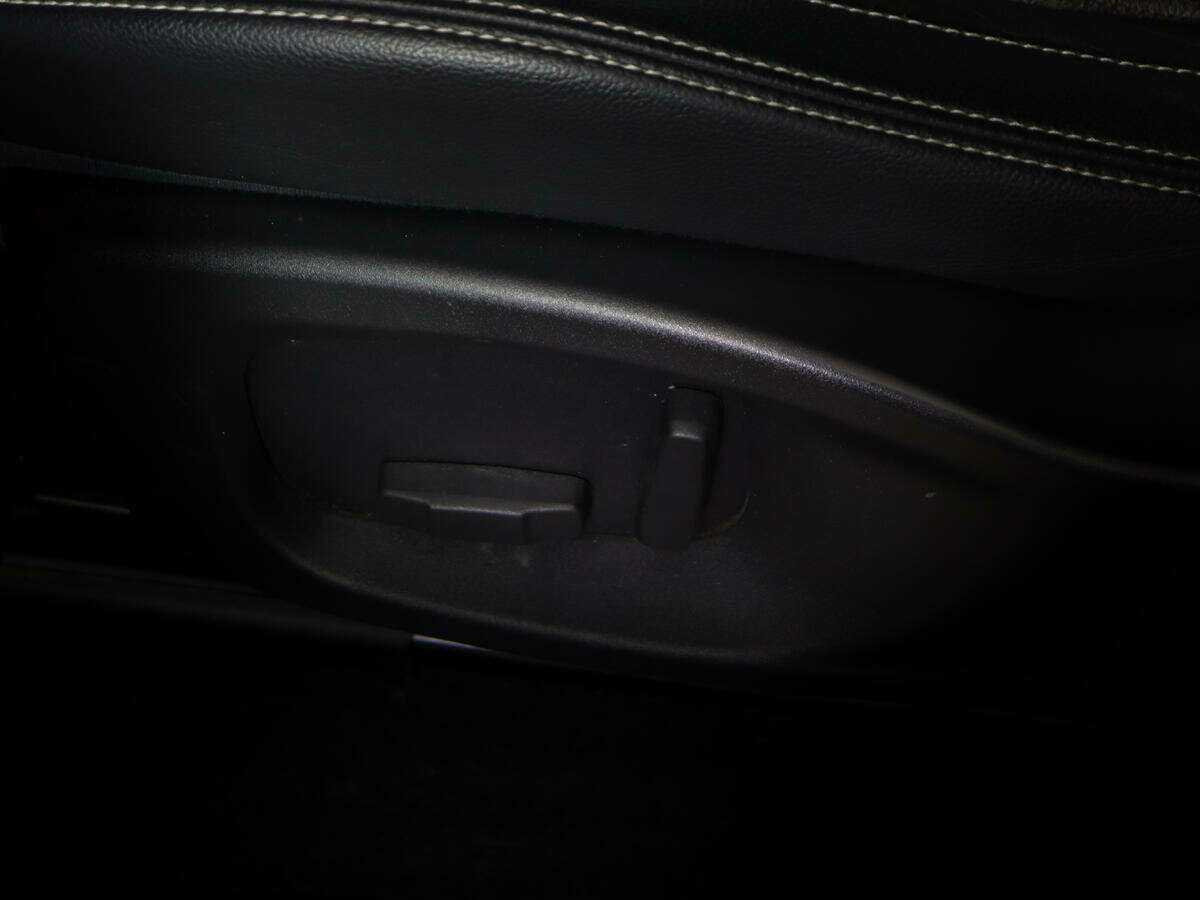 Jaguar F-Pace, 2016 Фото №21