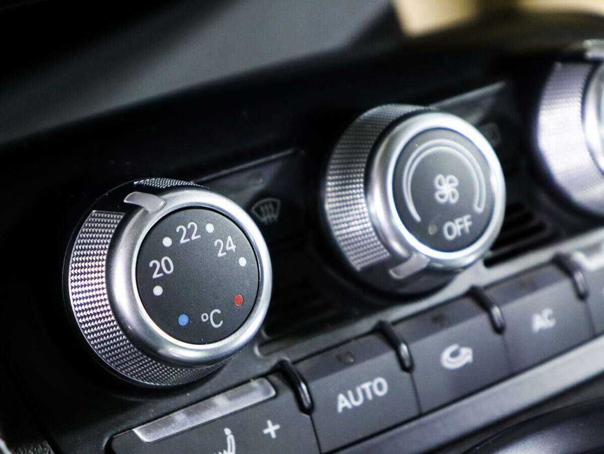 Audi R8 V8, 2008 Фото №15