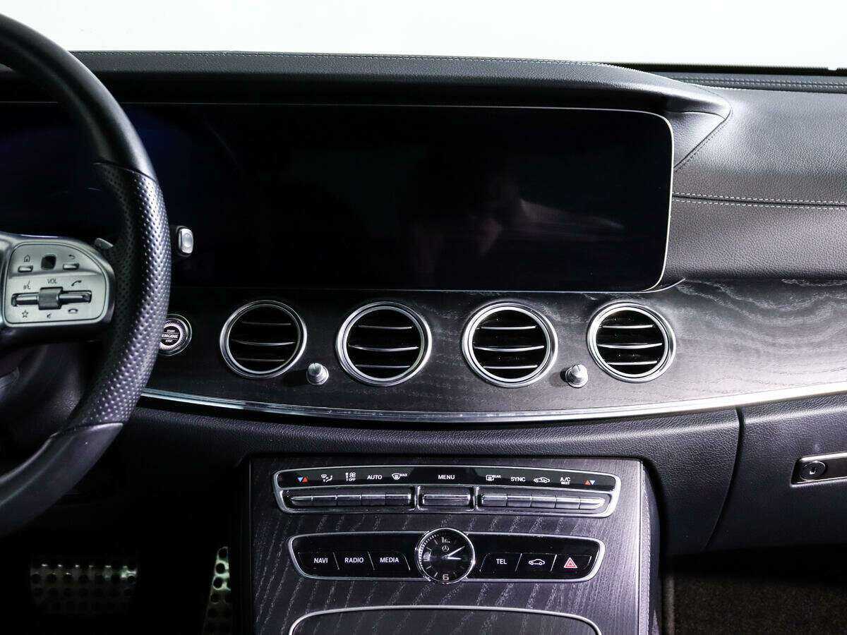 Mercedes-Benz E-Класс 200, 2019 Фото №11