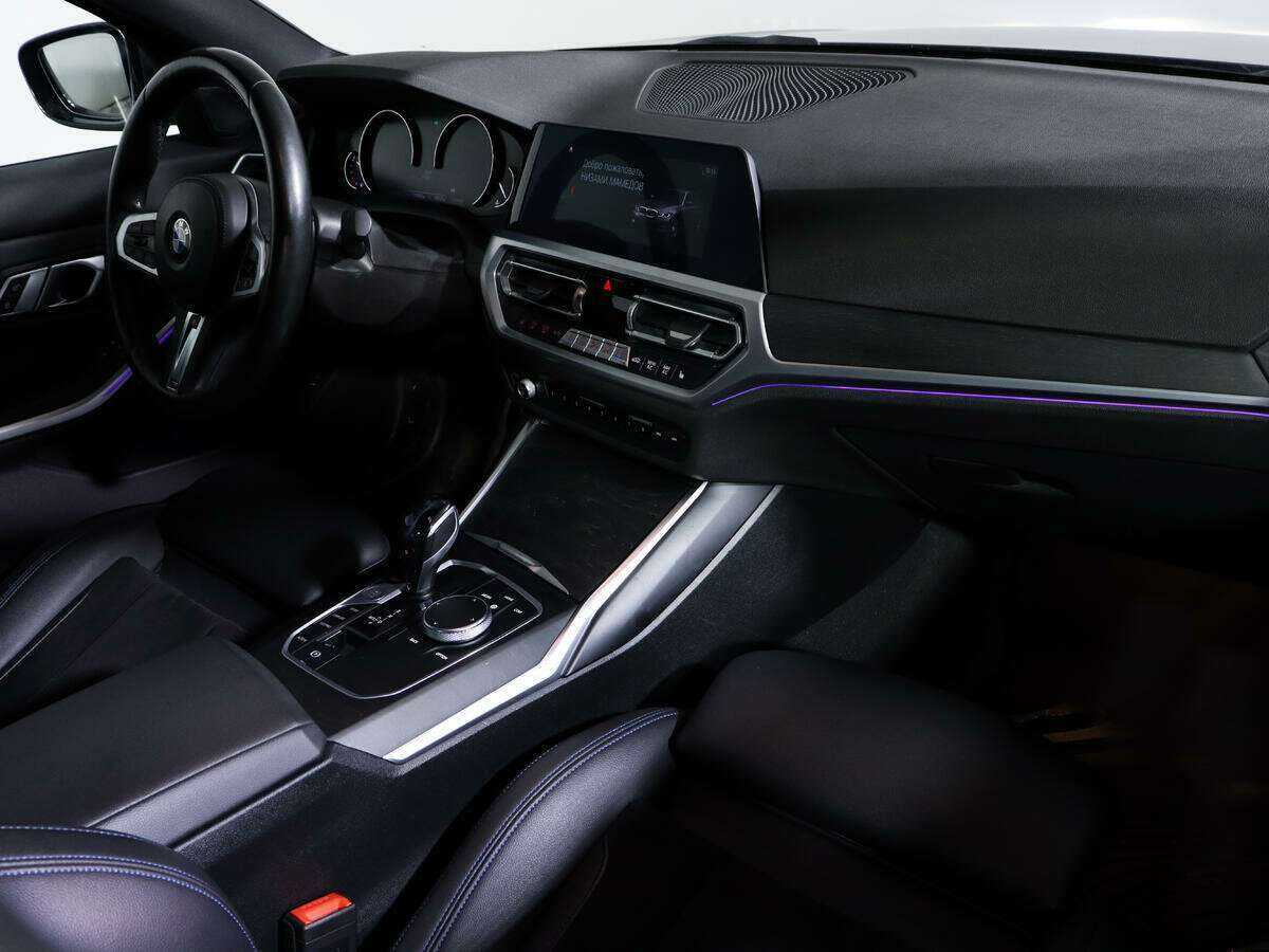 BMW 3 серии 320d xDrive, 2020 Фото №11