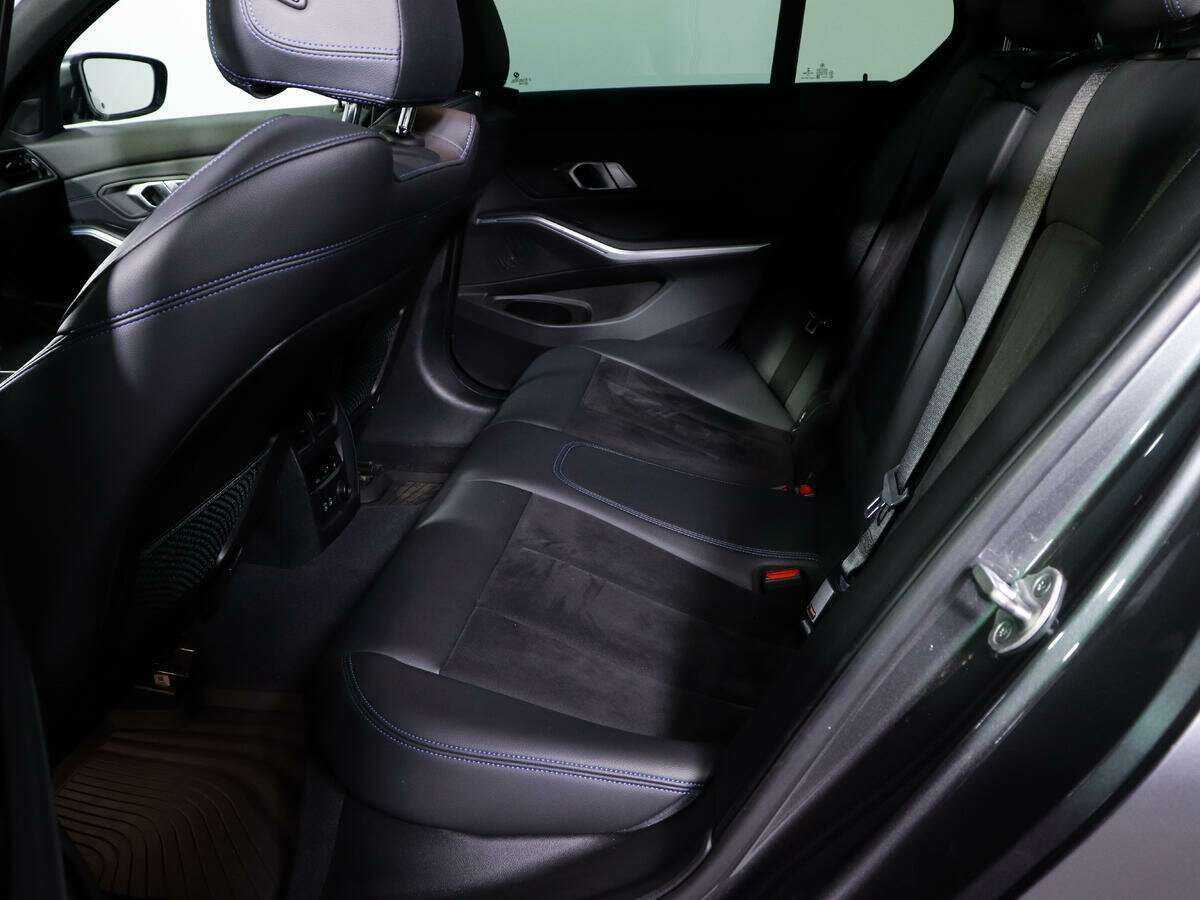 BMW 3 серии 320d xDrive, 2020 Фото №12