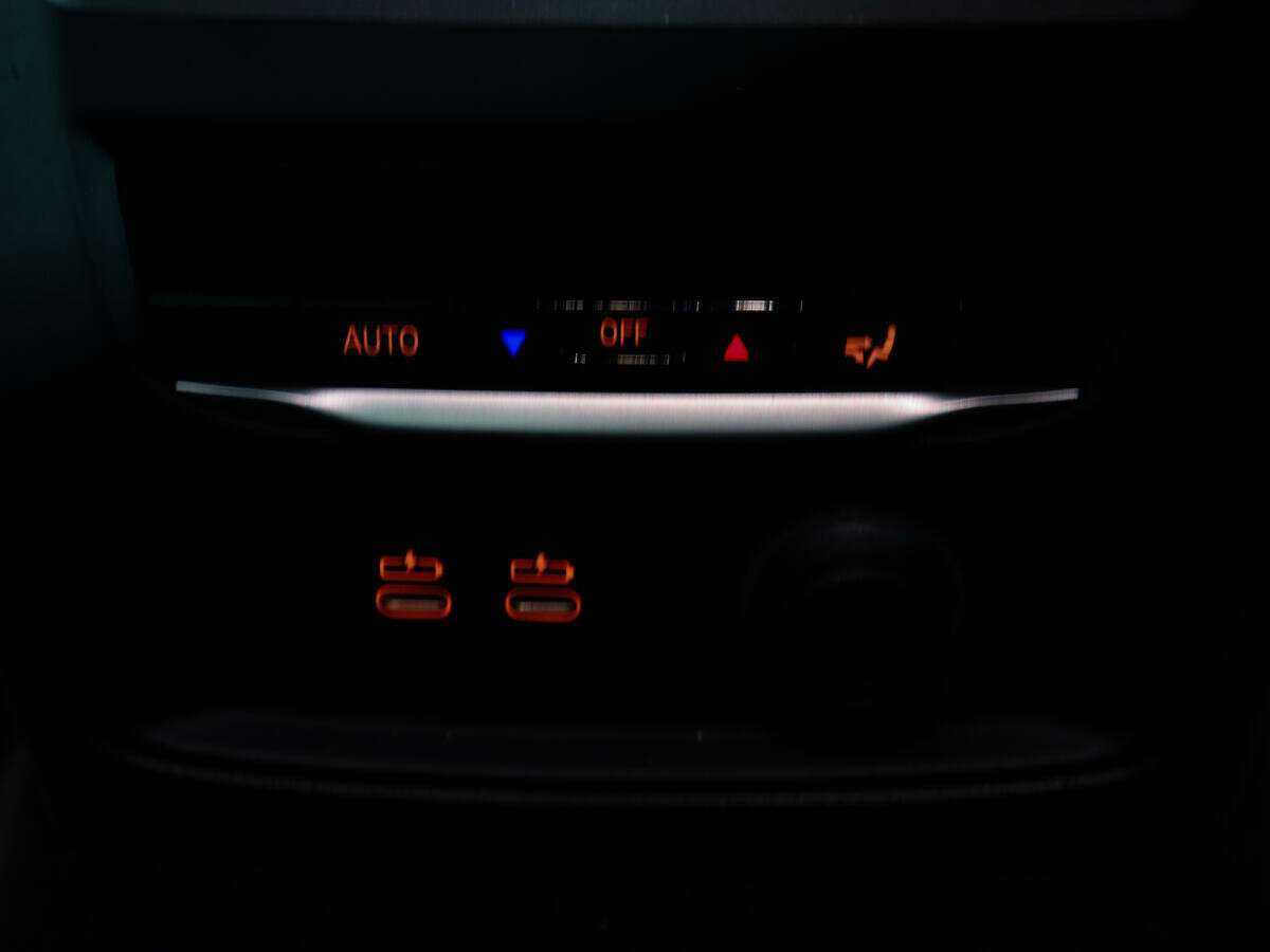 BMW 3 серии 320d xDrive, 2020 Фото №17