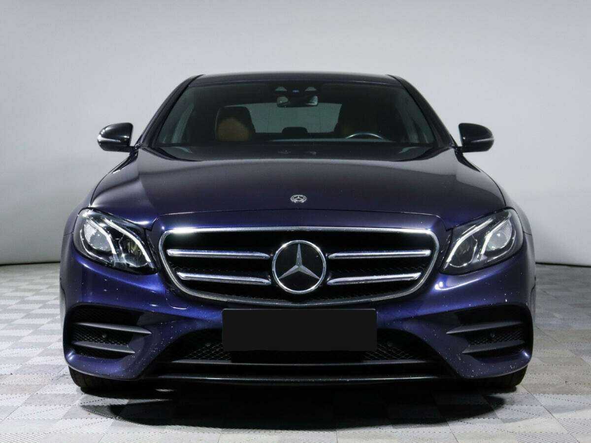 Mercedes-Benz E-Класс 400 d, 2019 - 80 622 км. | Фото №2