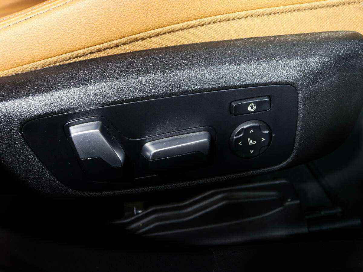 BMW 3 серии 320d xDrive, 2020 Фото №14