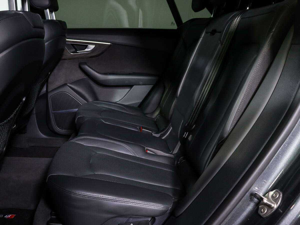 Audi Q8 55 TFSI, 2018 - 30 400 км. | Фото №8