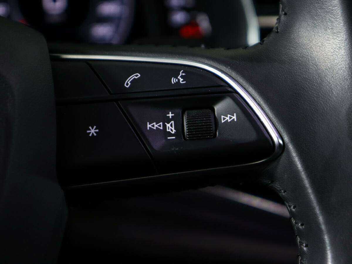 Audi Q8 55 TFSI, 2018 Фото №18