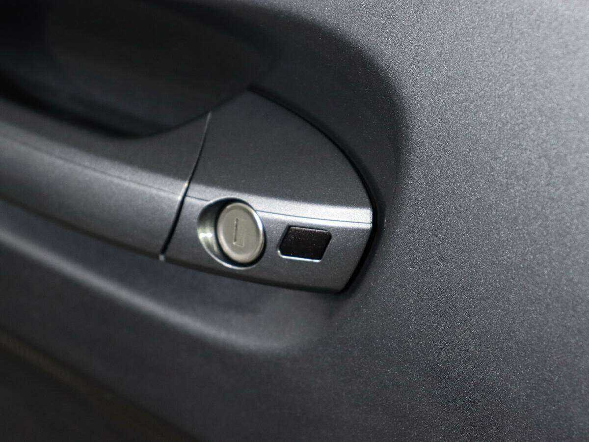 Mercedes-Benz GLE 300, 2016 Фото №20