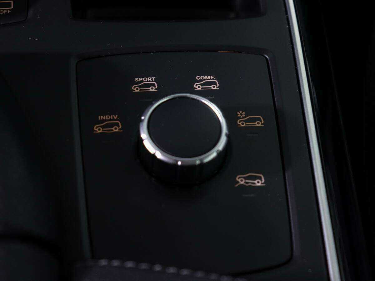 Mercedes-Benz GLE 300, 2016 Фото №25