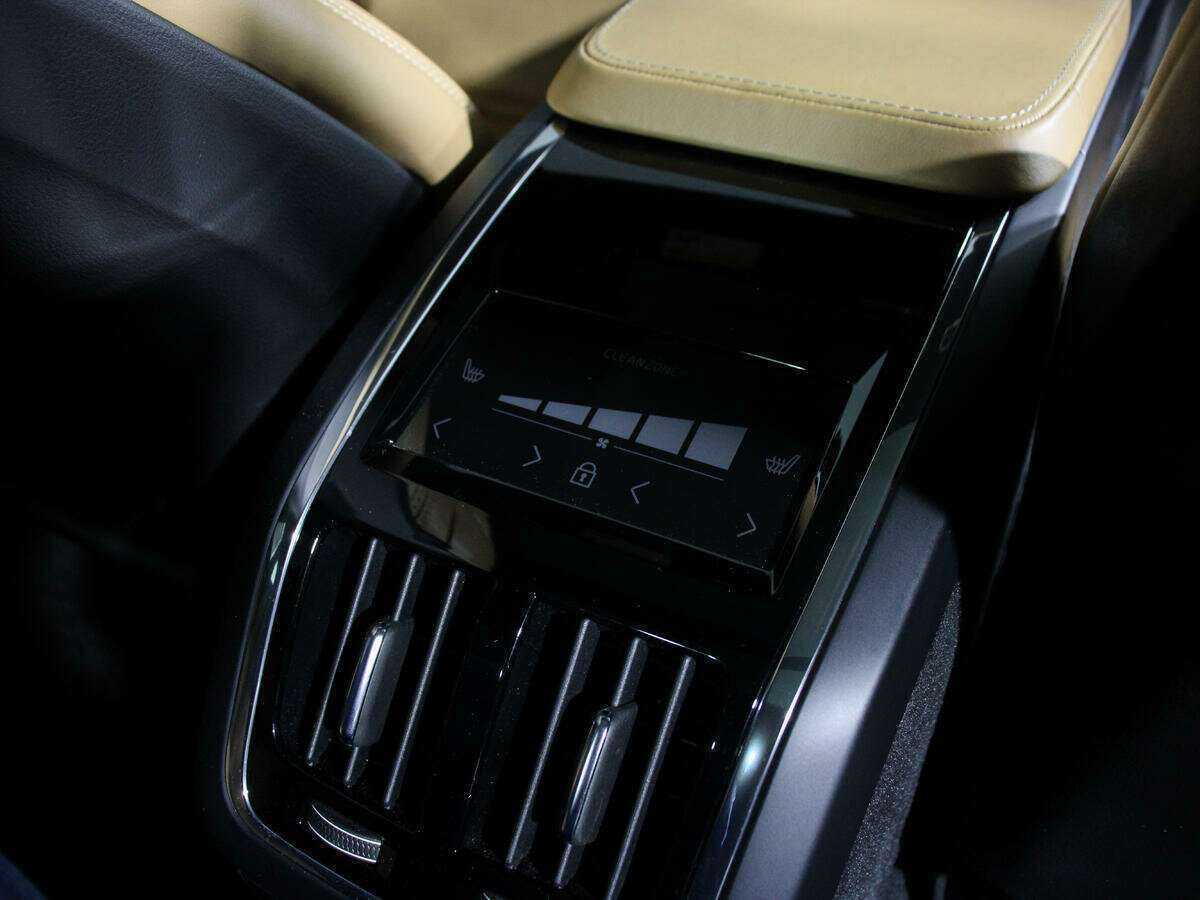 Volvo S90 Long, 2020 Фото №24