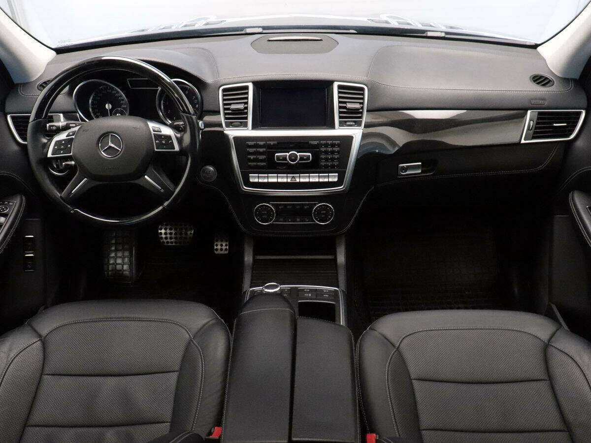 Mercedes-Benz GL-Класс 400, 2014 Фото №9