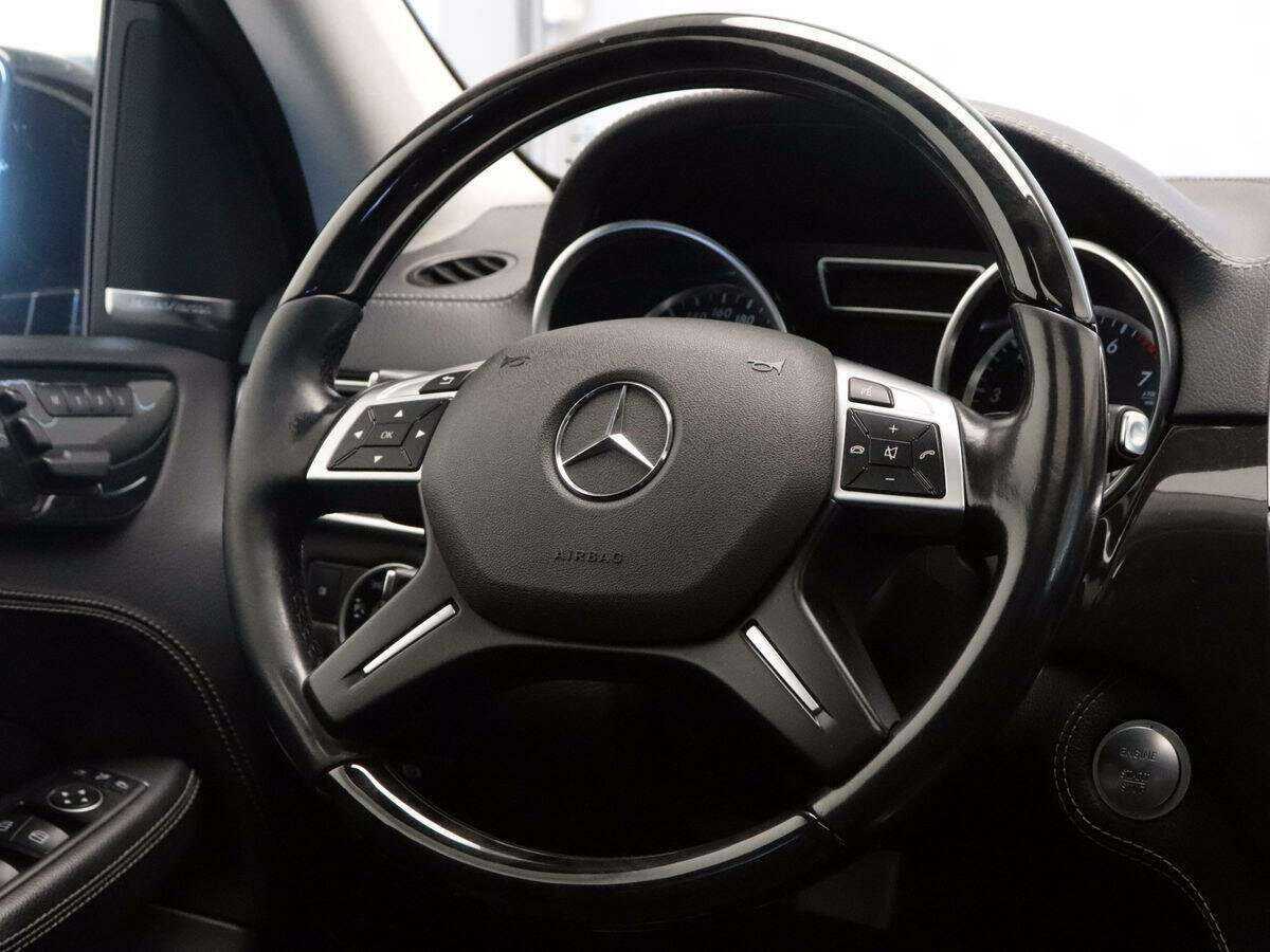 Mercedes-Benz GL-Класс 400, 2014 Фото №14