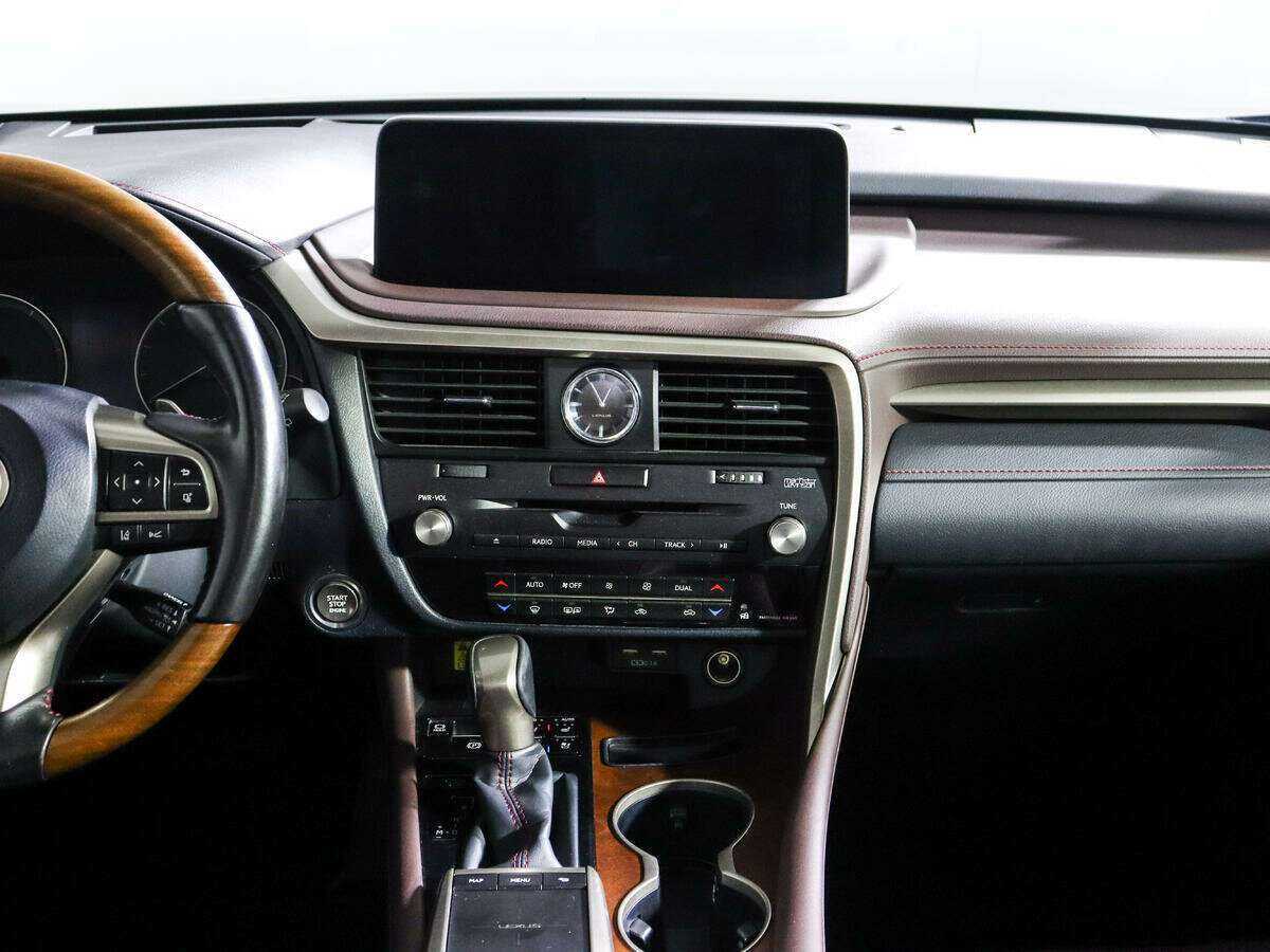 Lexus RX 300, 2019 Фото №13