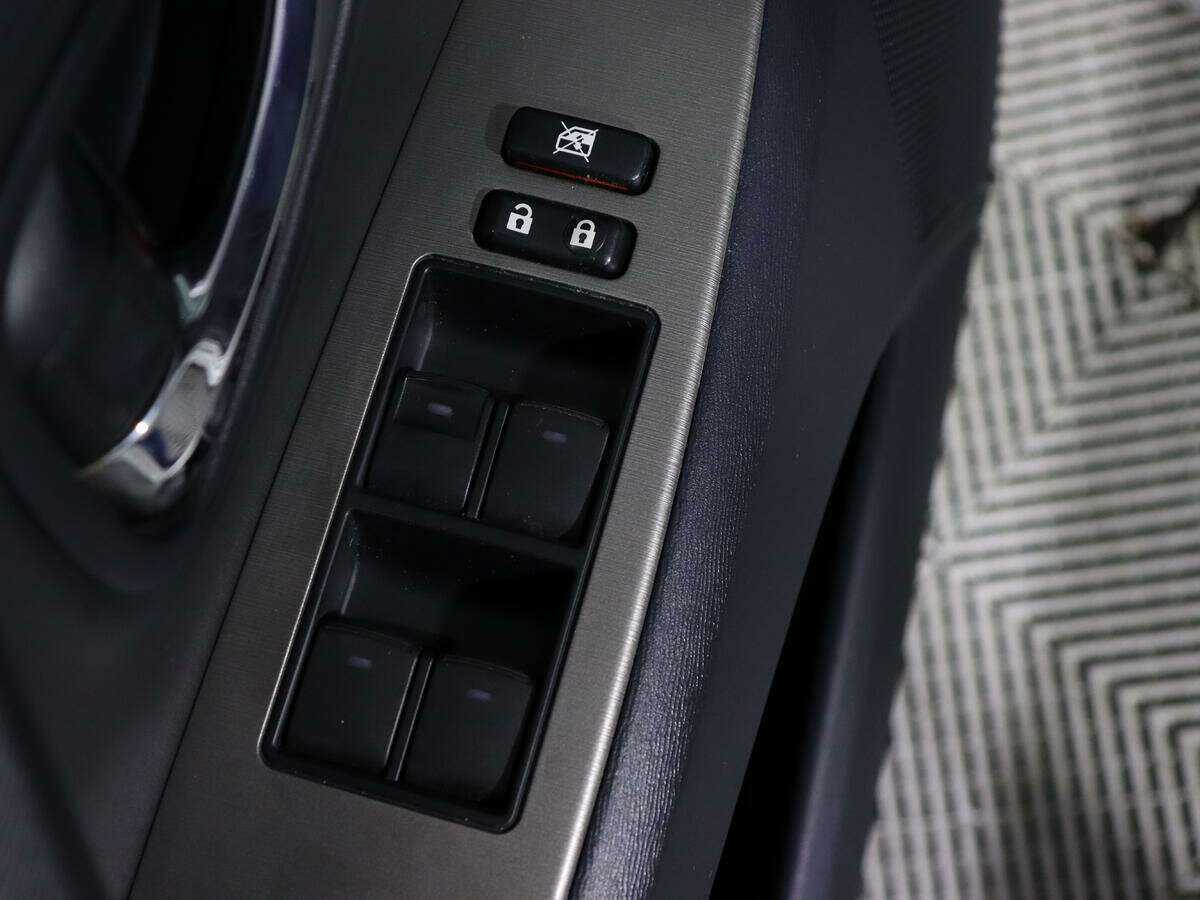 Toyota Avensis, 2011 Фото №11