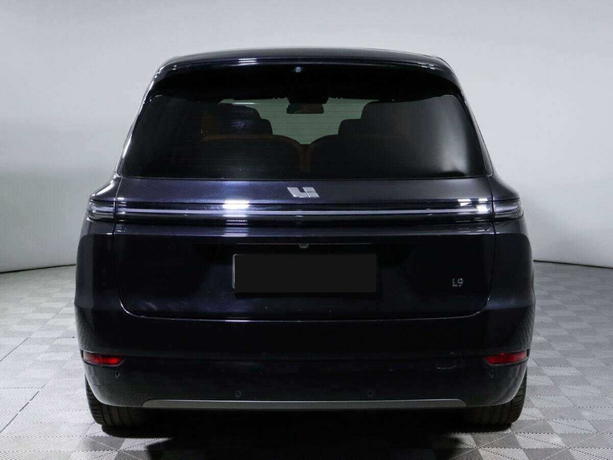 LiXiang L9 44.5 kWh, 2023 - 4 950 км. | Фото №6