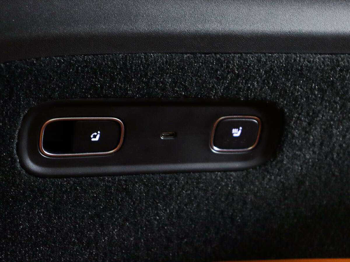 LiXiang L9 44.5 kWh, 2023 Фото №23