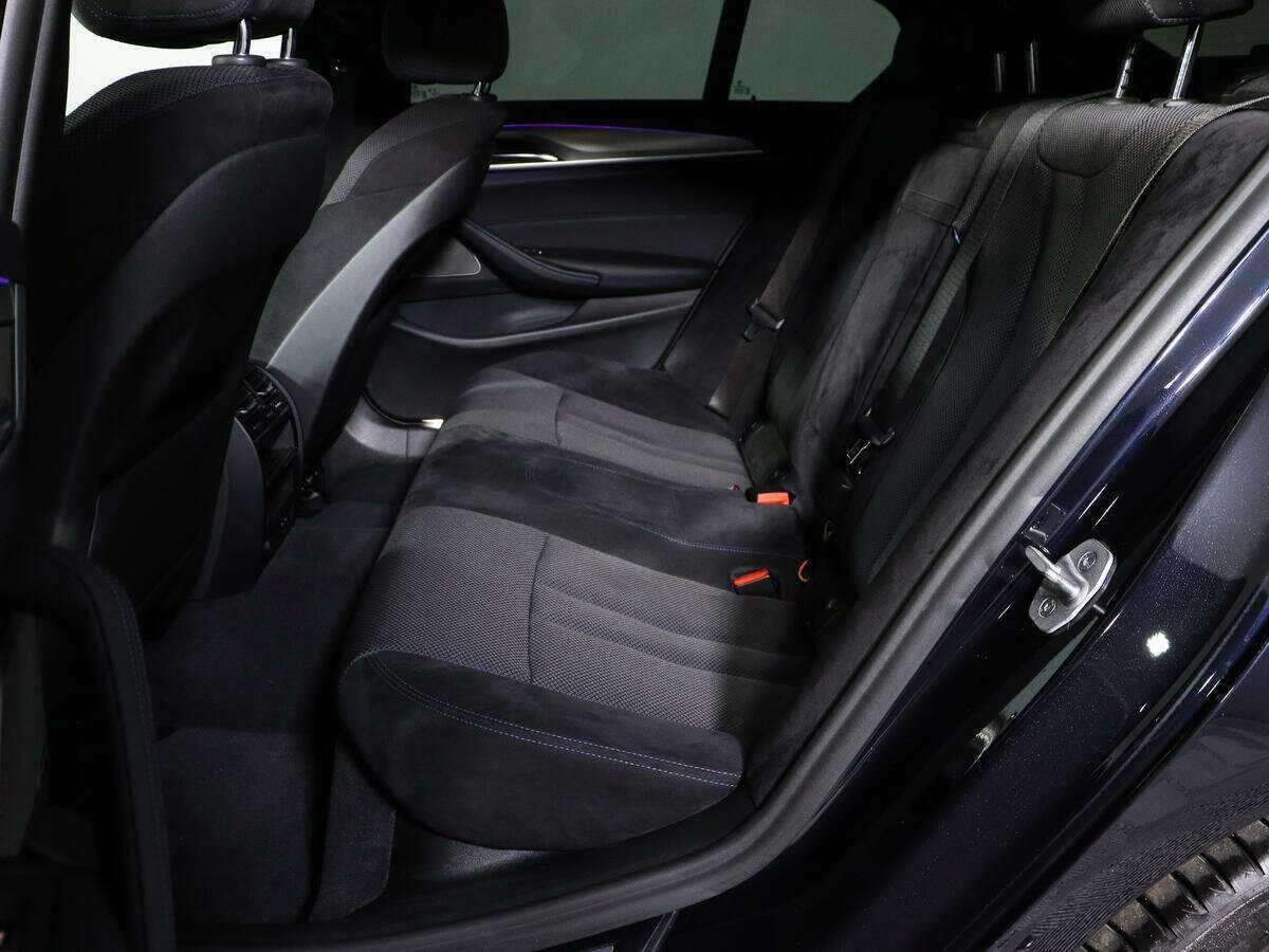 BMW 5 серии 530i xDrive, 2020 Фото №9