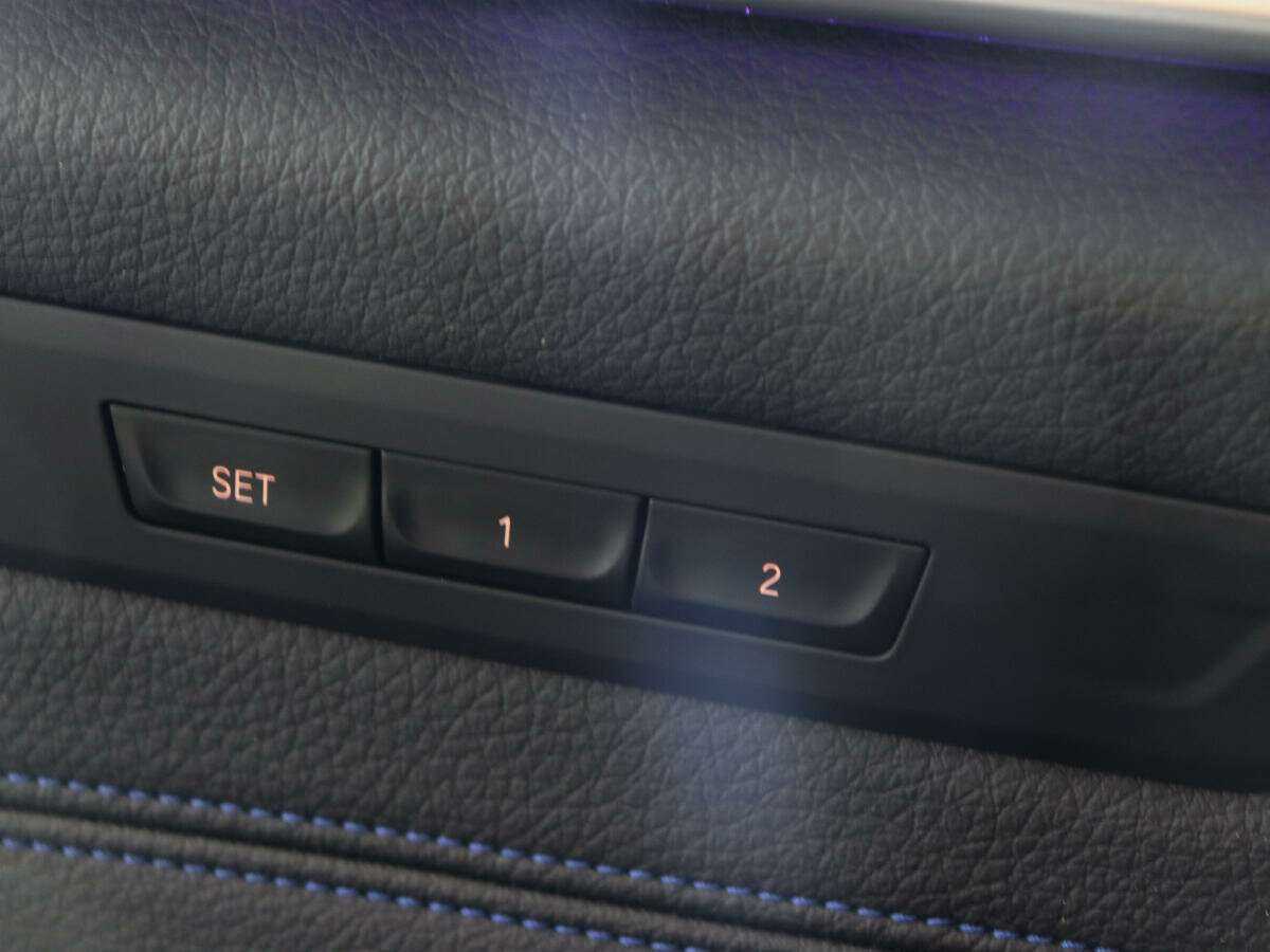 BMW 5 серии 530i xDrive, 2020 Фото №21