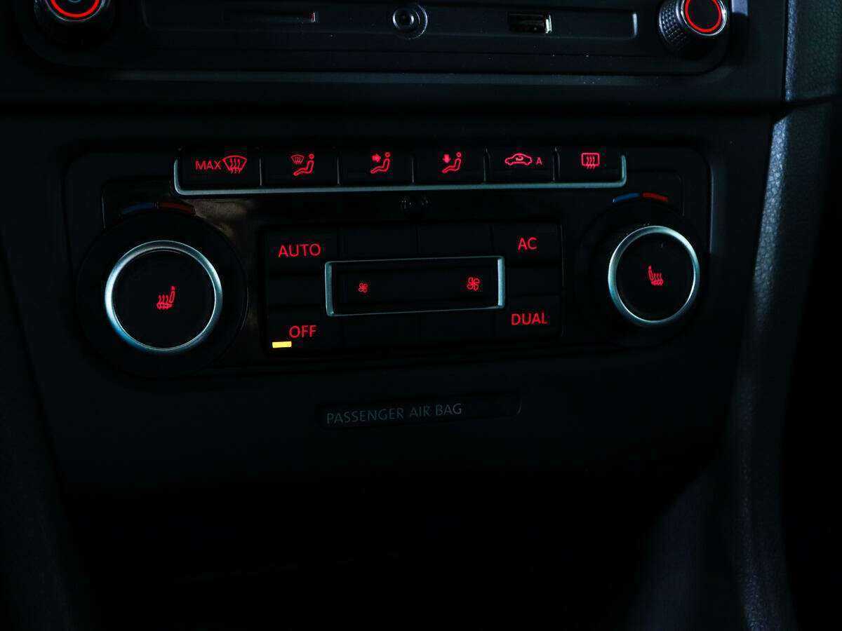 Volkswagen Golf GTI, 2009 Фото №12