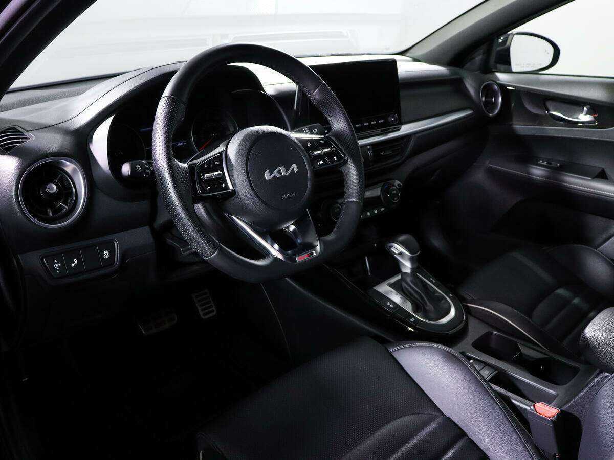 Kia Forte, 2022 Фото №11