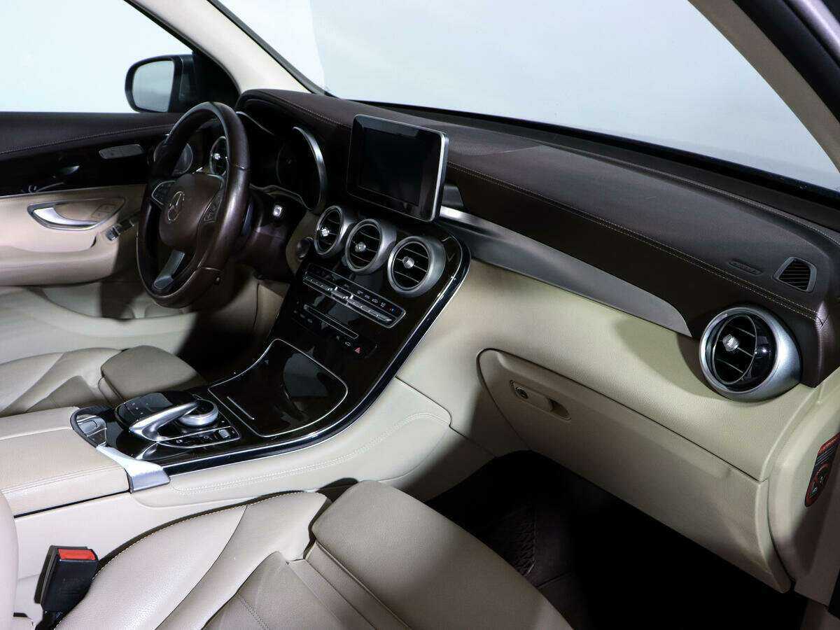 Mercedes-Benz GLC 300, 2016 Фото №7