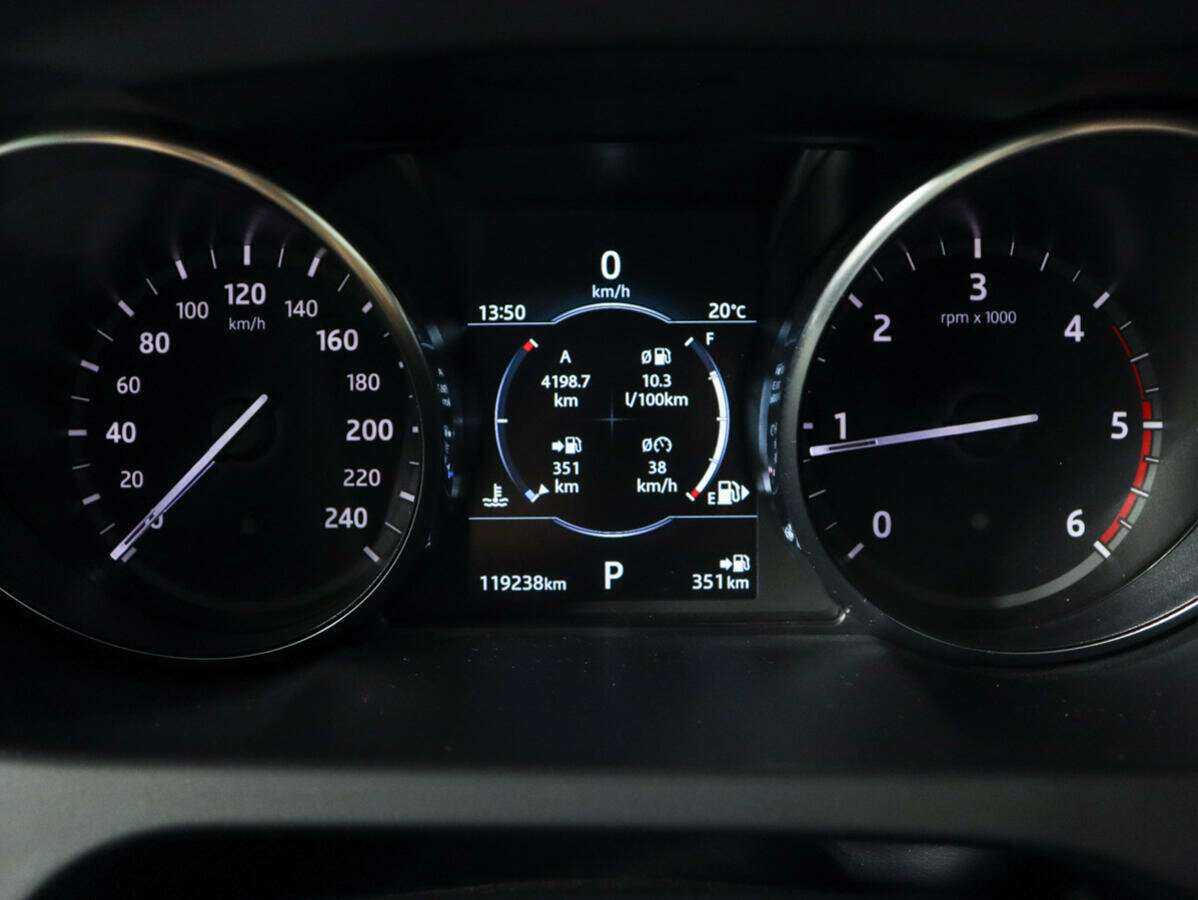 Land Rover Discovery Sport, 2018 Фото №11