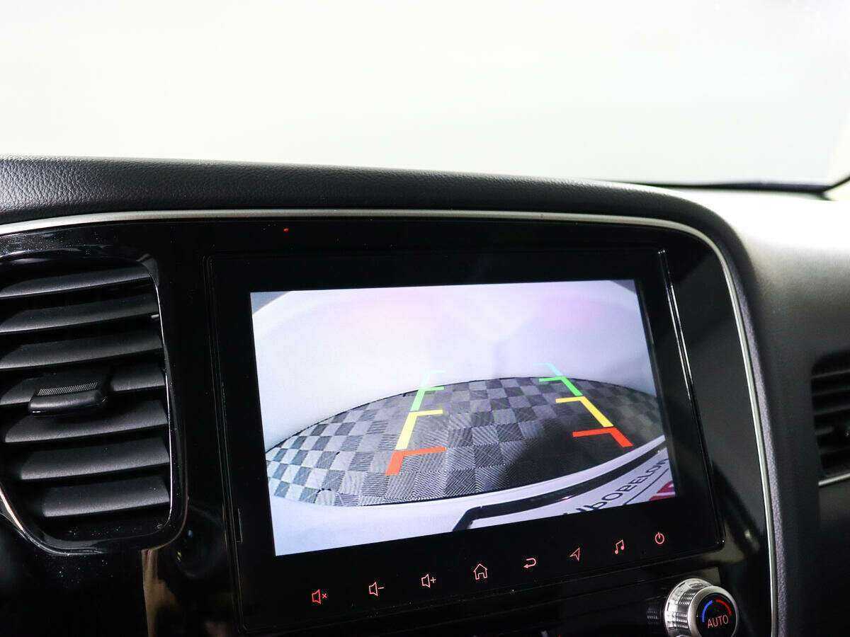 Mitsubishi Outlander, 2022 Фото №15