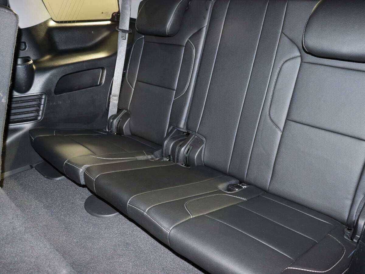 Chevrolet Tahoe, 2019 Фото №19