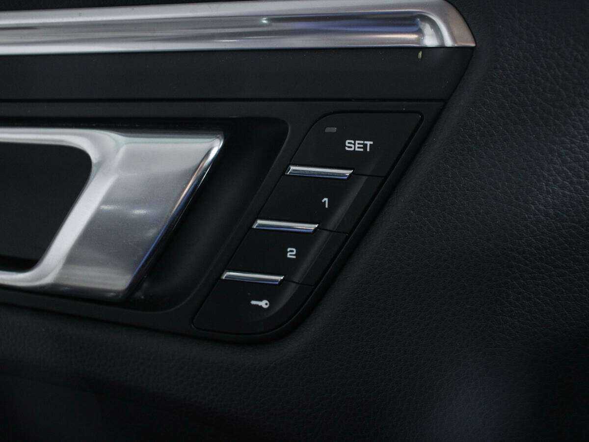 Porsche Macan, 2022 Фото №17