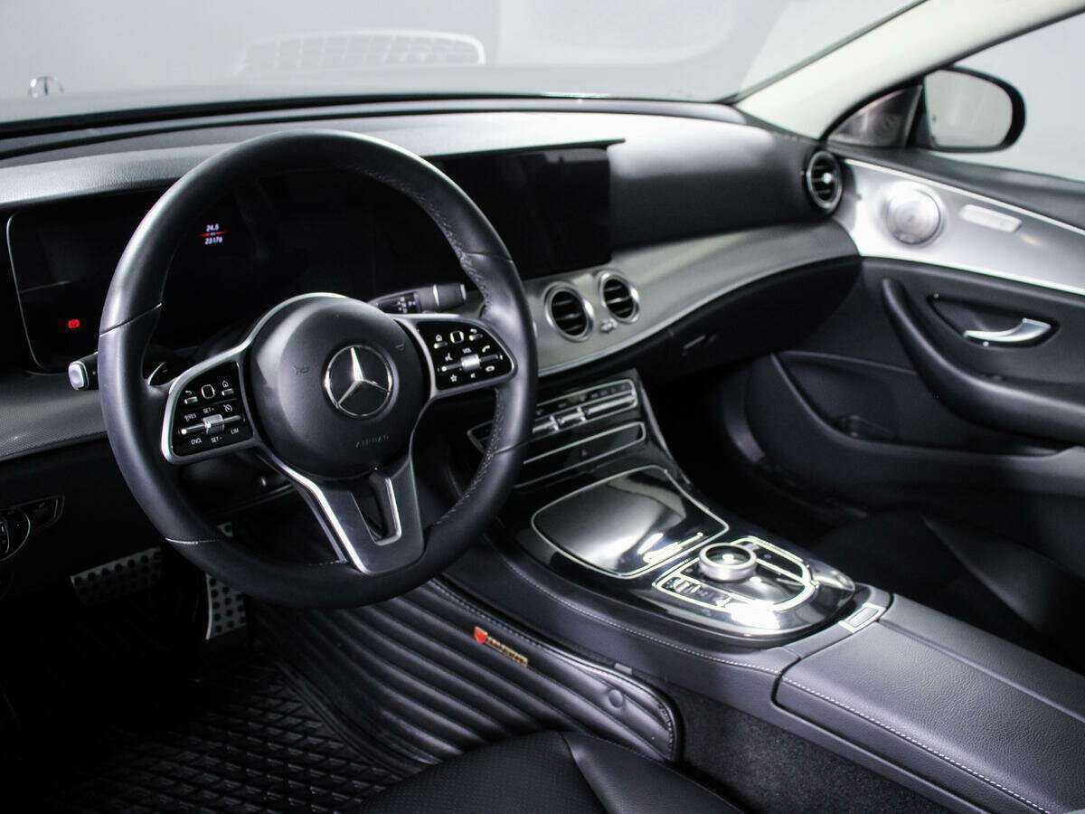Mercedes-Benz E-Класс 200, 2018 Фото №10