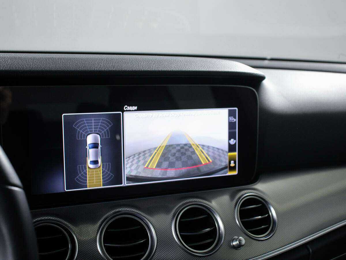 Mercedes-Benz E-Класс 200, 2018 Фото №12