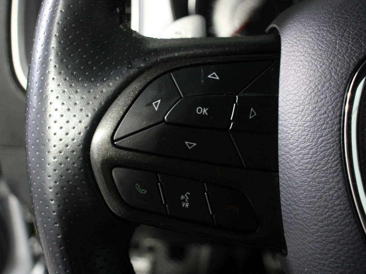 Dodge Charger SRT, 2020 Фото №18