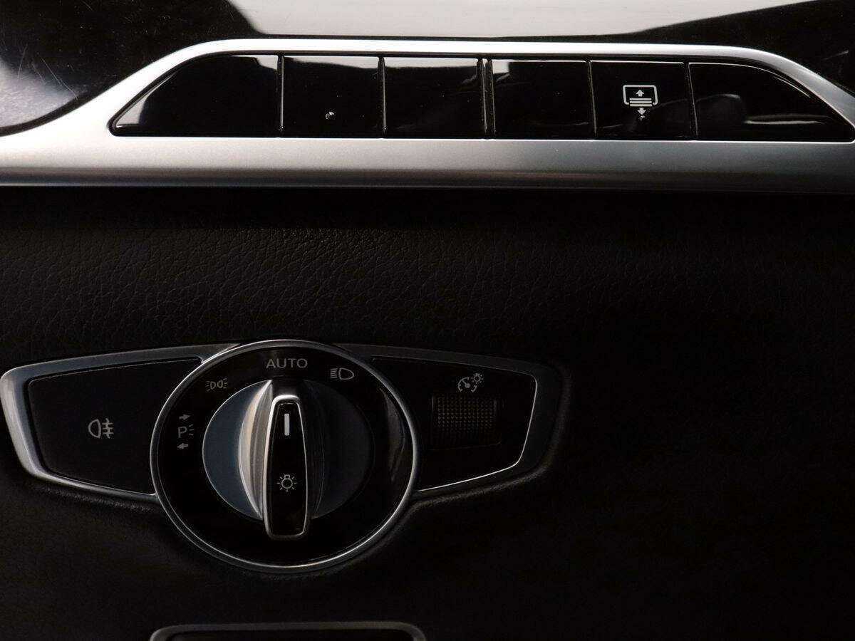 Mercedes-Benz S-Класс 560, 2017 Фото №16