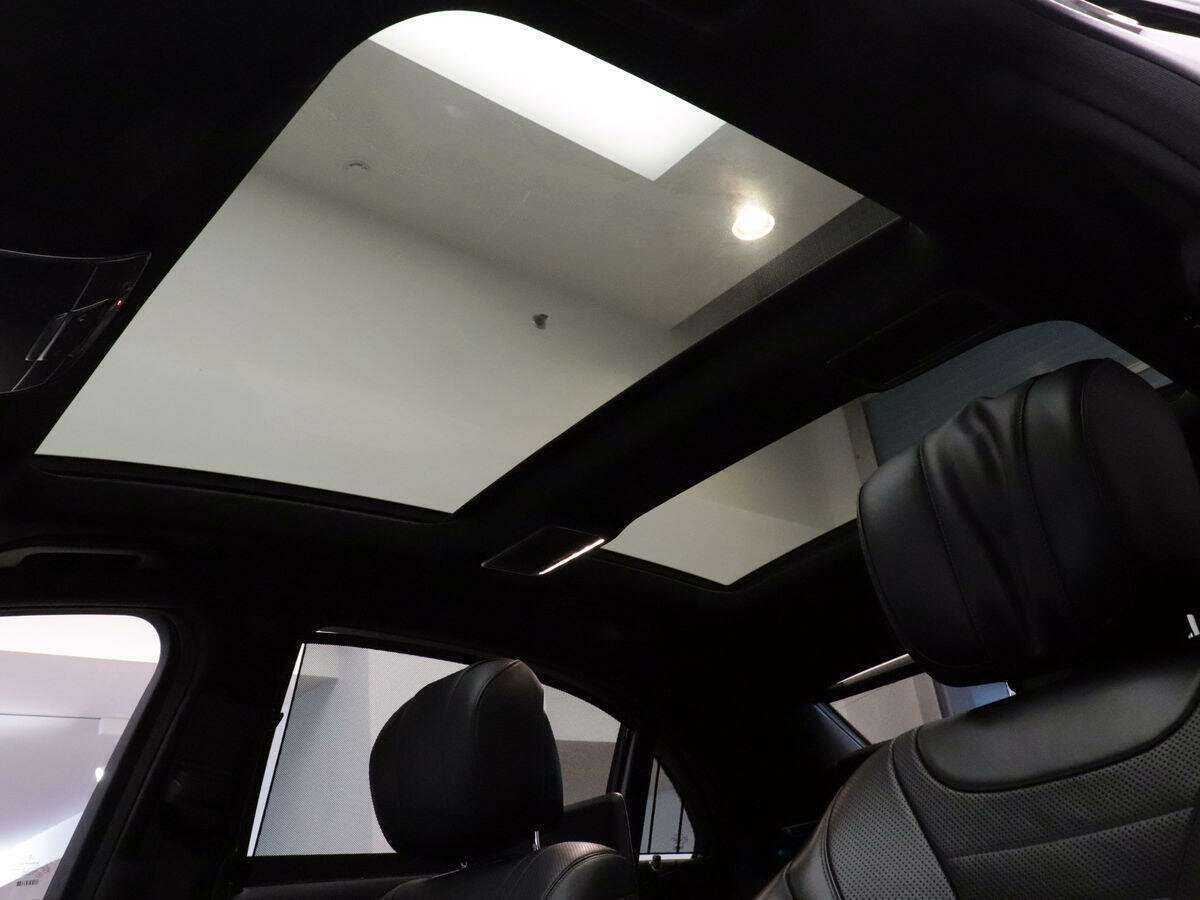 Mercedes-Benz S-Класс 560, 2017 Фото №28