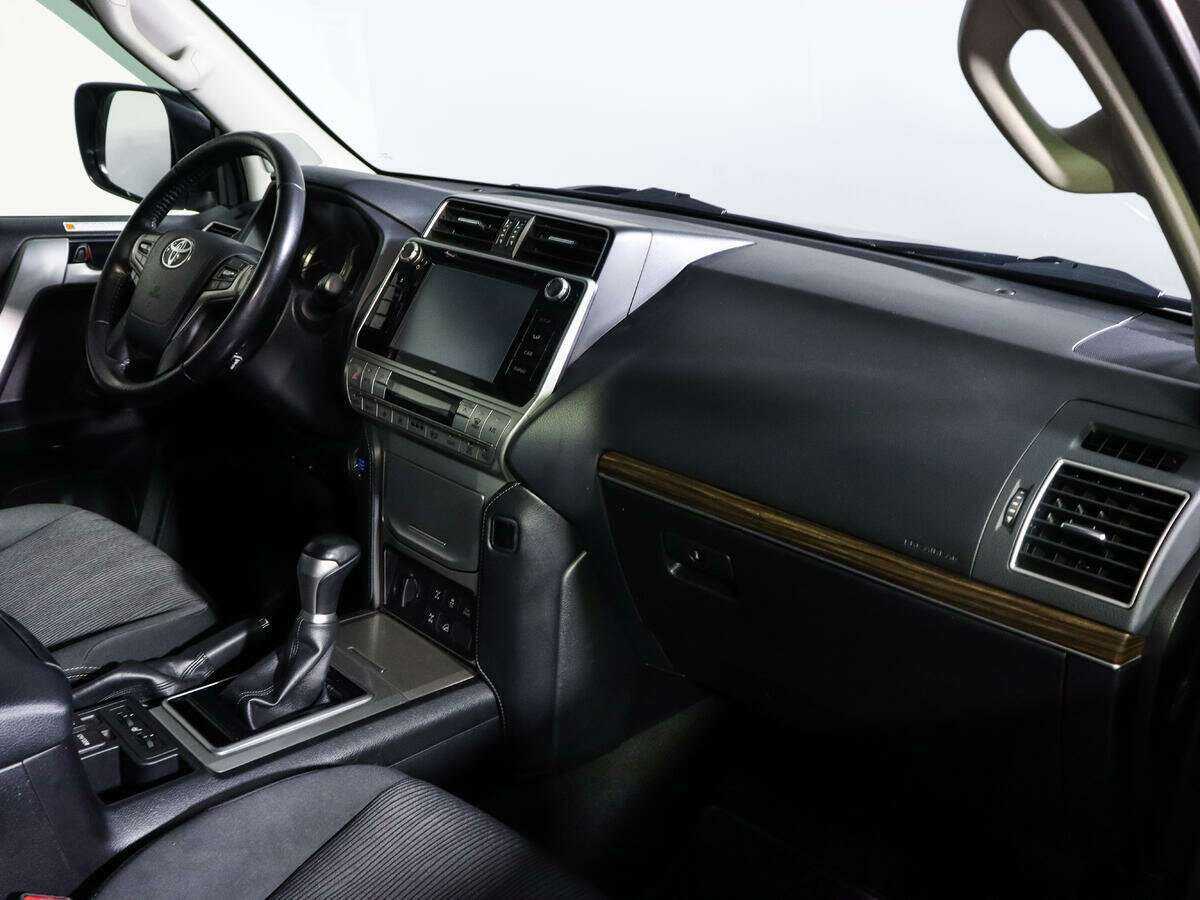 Toyota Land Cruiser Prado Arctic Trucks AT38, 2019 - 154 249 км. | Фото №8