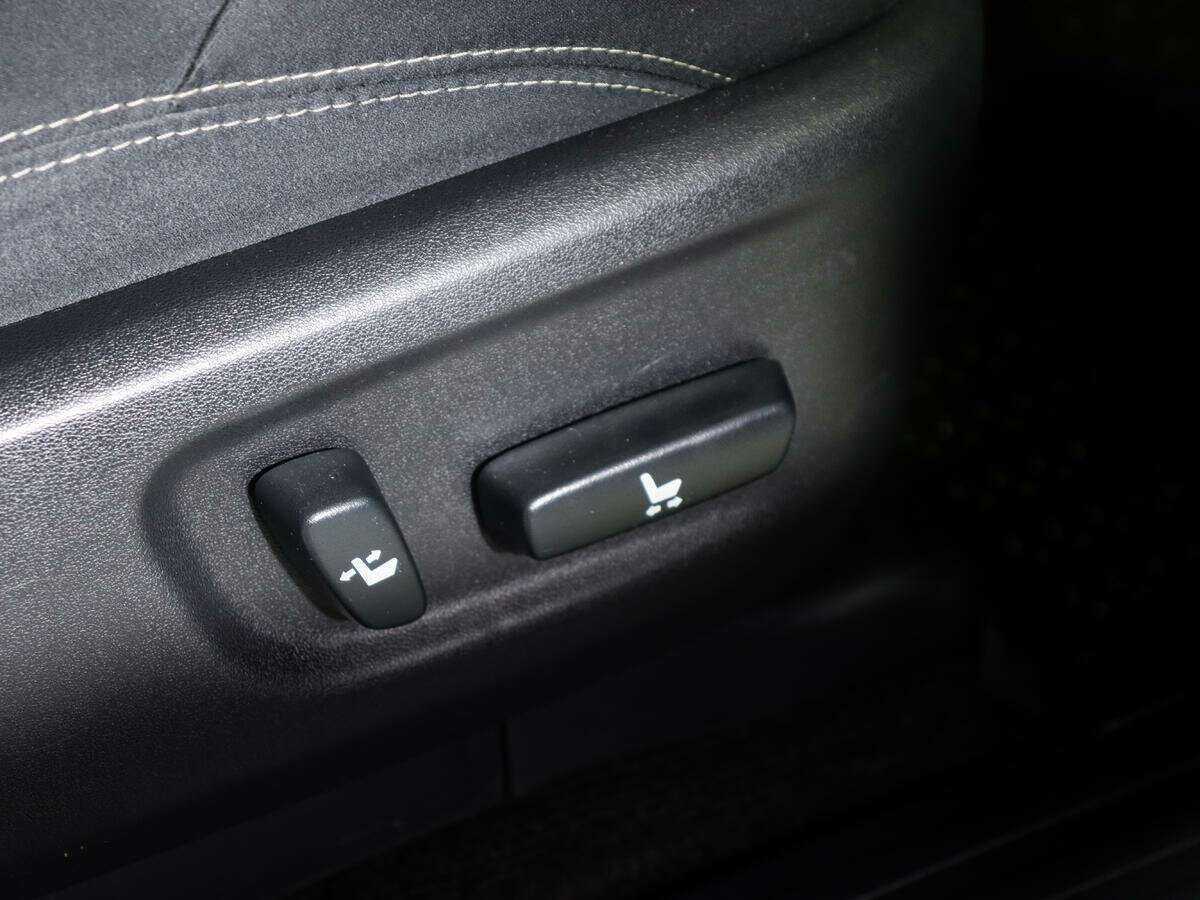 Toyota Land Cruiser Prado Arctic Trucks AT38, 2019 Фото №16