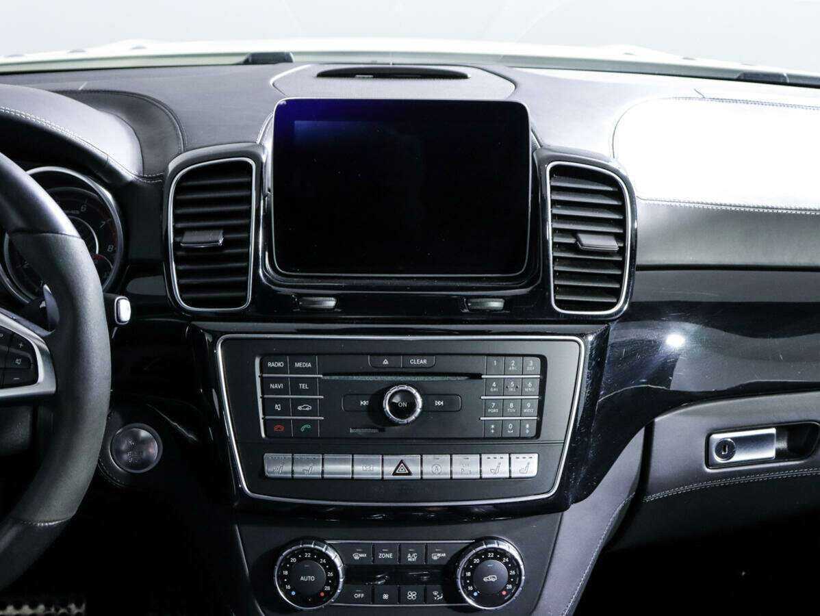 Mercedes-Benz GLE Coupe AMG 63 AMG S, 2017 Фото №13